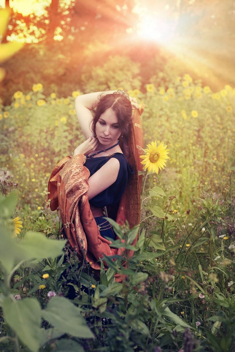 Aurelia – Blaues Kleid